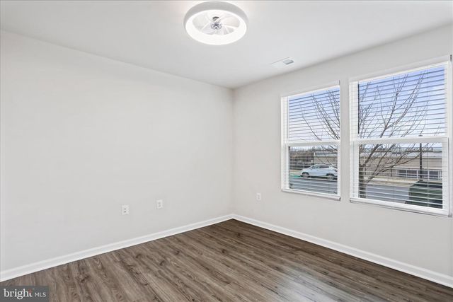 135 PRESIDENTS POINTE AVE, Ranson, WV 25438