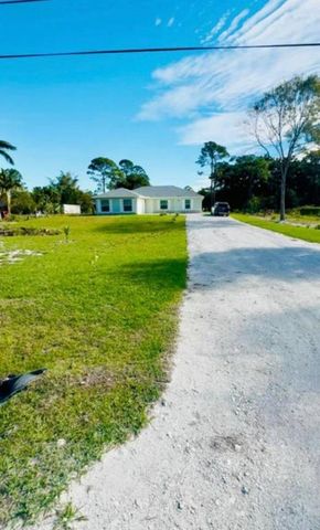 4150 130th Avenue N, Royal Palm Beach, FL 33411