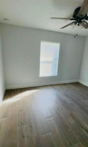 4150 130th Avenue N, Royal Palm Beach, FL 33411