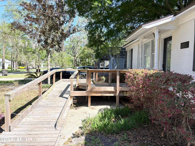 4840 COLONIAL Avenue, Jacksonville, FL 32210