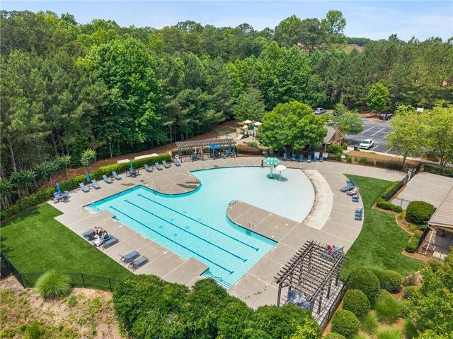 607 Sunflower Drive, Canton, GA 30114
