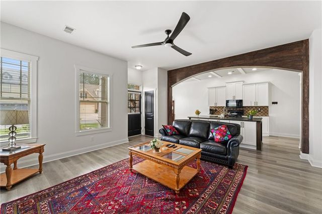 607 Sunflower Drive, Canton, GA 30114
