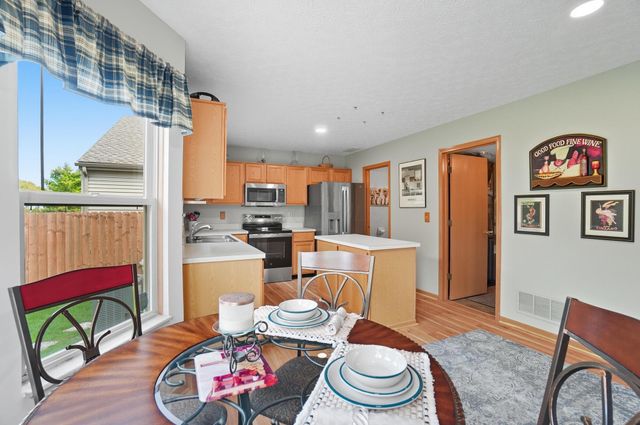 2394 Shelby Lane, Hilliard, OH 43026