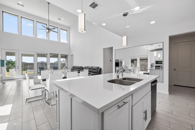 5318 Violet Ridge Drive, Richmond, TX 77469