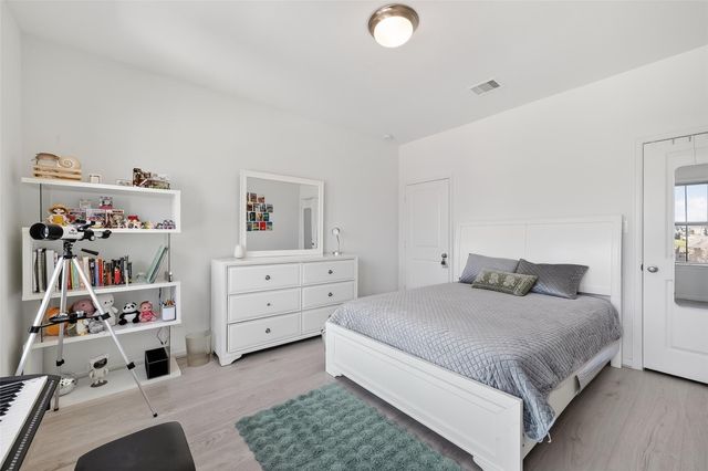 5318 Violet Ridge Drive, Richmond, TX 77469