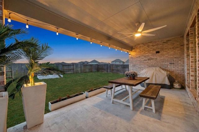 5318 Violet Ridge Drive, Richmond, TX 77469