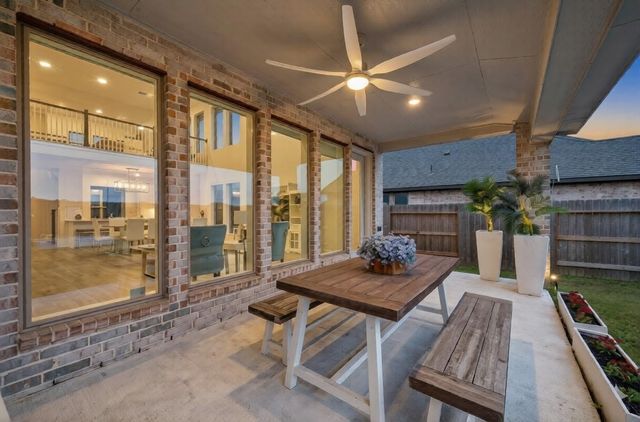 5318 Violet Ridge Drive, Richmond, TX 77469