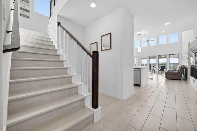 5318 Violet Ridge Drive, Richmond, TX 77469