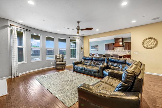 21261 Tramonto Lane, Friant, CA 93626