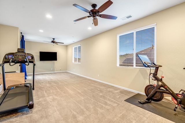 21261 Tramonto Lane, Friant, CA 93626