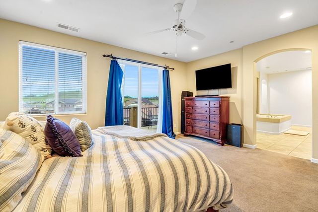 21261 Tramonto Lane, Friant, CA 93626