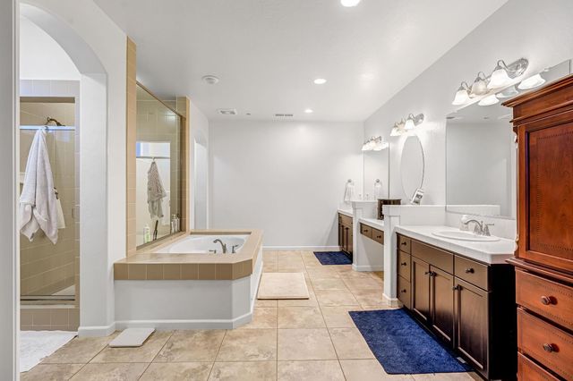 21261 Tramonto Lane, Friant, CA 93626