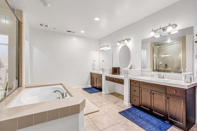 21261 Tramonto Lane, Friant, CA 93626