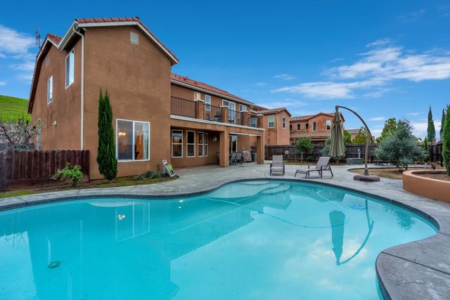 21261 Tramonto Lane, Friant, CA 93626