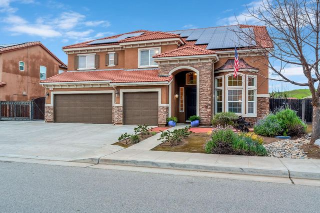 21261 Tramonto Lane, Friant, CA 93626