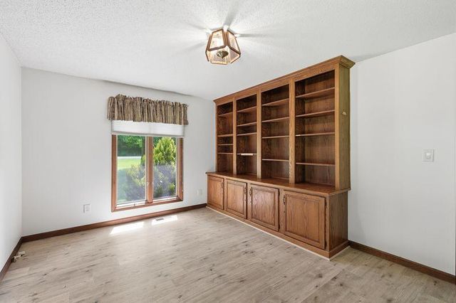9031 Brow Lake Road, Soddy Daisy, TN 37379