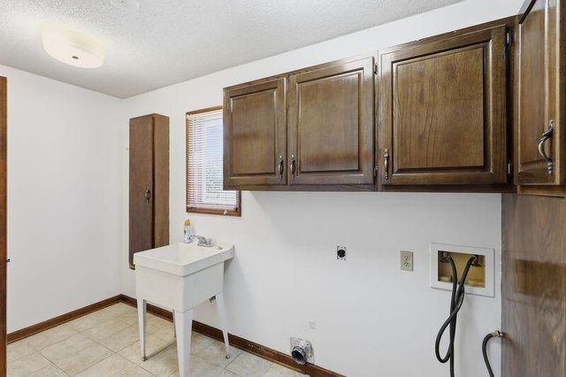 9031 Brow Lake Road, Soddy Daisy, TN 37379