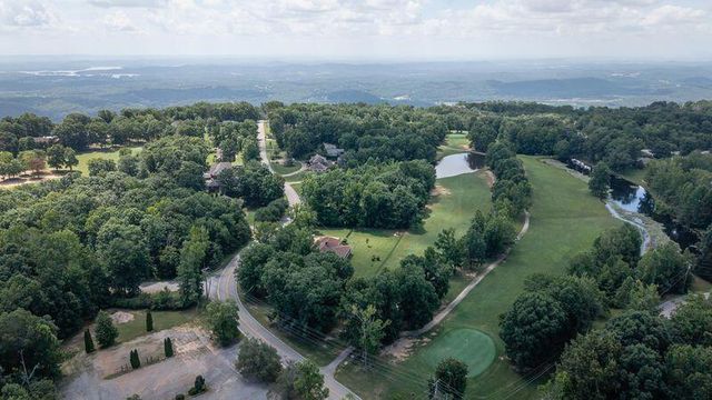 9031 Brow Lake Road, Soddy Daisy, TN 37379
