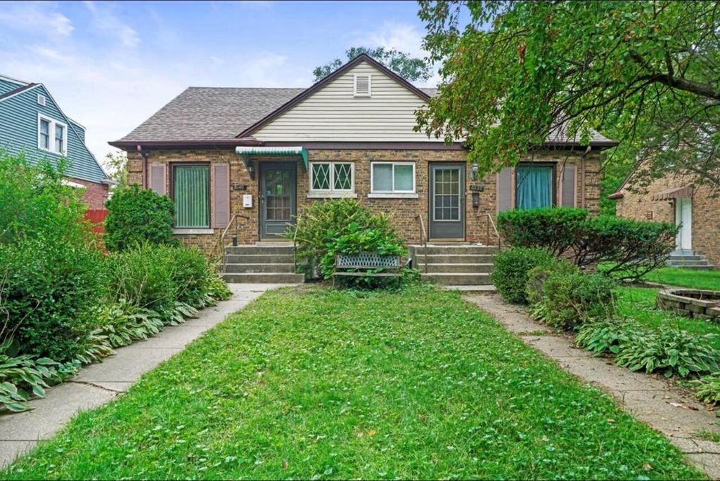 8138-40 Highland Place, Munster, IN 46321