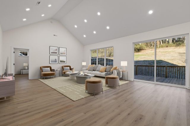 2621 Berkley Drive, Chattanooga, TN 37415