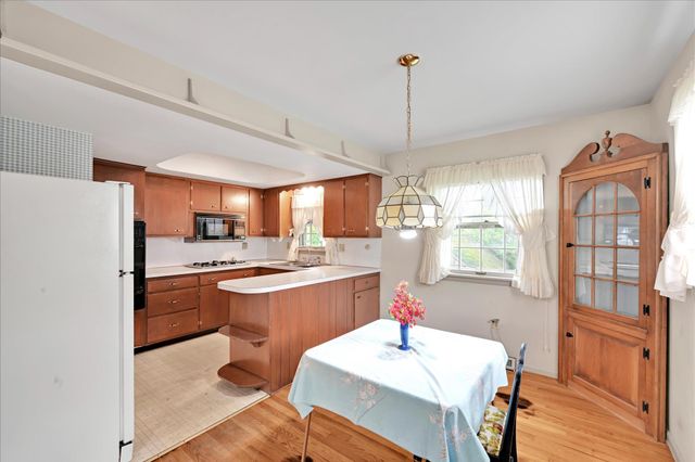 3206 NOLT RD, Lancaster, PA 17601