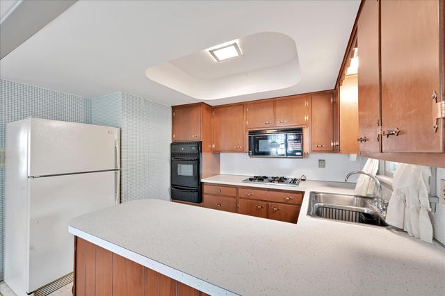 3206 NOLT RD, Lancaster, PA 17601
