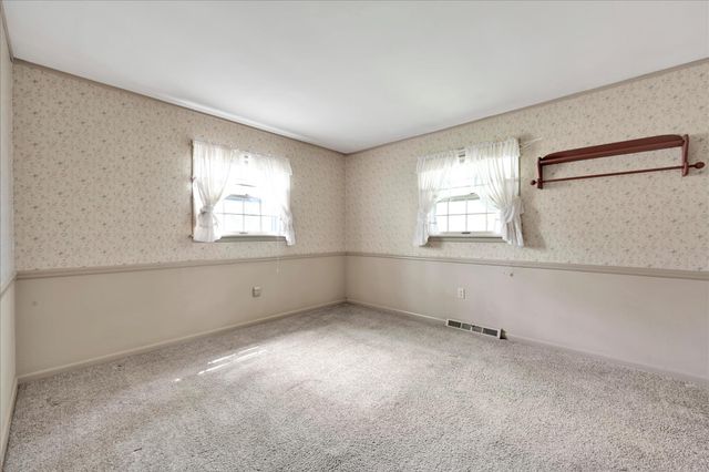 3206 NOLT RD, Lancaster, PA 17601