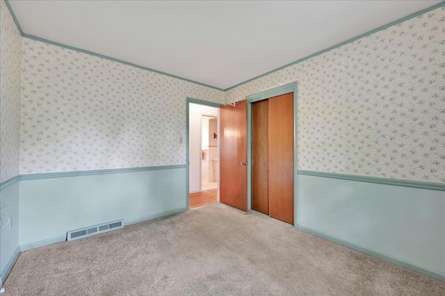 3206 NOLT RD, Lancaster, PA 17601