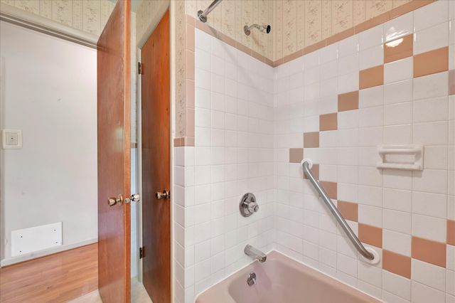 3206 NOLT RD, Lancaster, PA 17601