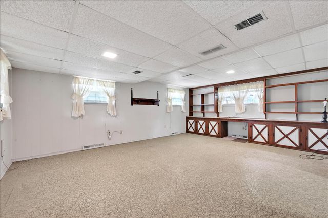 3206 NOLT RD, Lancaster, PA 17601