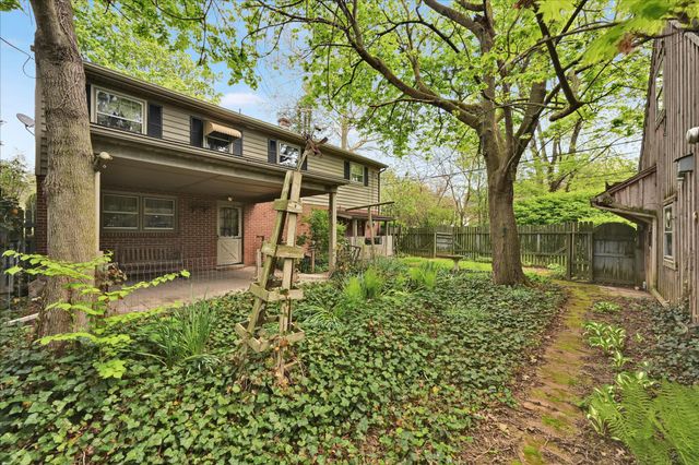 3206 NOLT RD, Lancaster, PA 17601