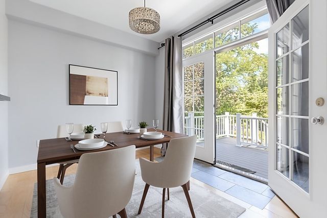 12 Blue Jay Cir 12, Boston, MA 02126