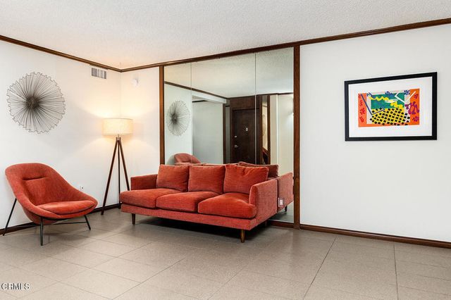 601 E Del Mar Boulevard 404, Pasadena, CA 91101