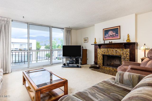 601 E Del Mar Boulevard 404, Pasadena, CA 91101