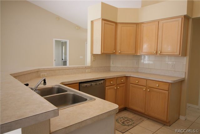 2864 N Churchill Way, Hernando, FL 34442