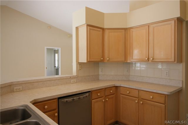2864 N Churchill Way, Hernando, FL 34442