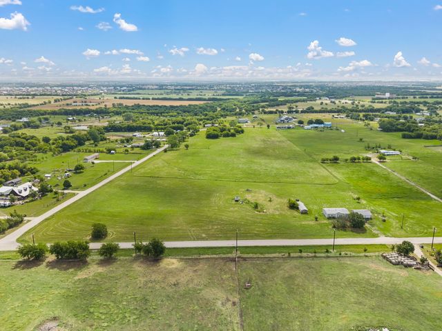 17711 James C Jack Drive Residential, Justin, TX 76247
