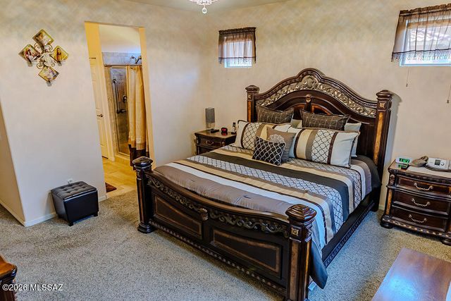 6477 W Wolf Valley Way, Tucson, AZ 85757