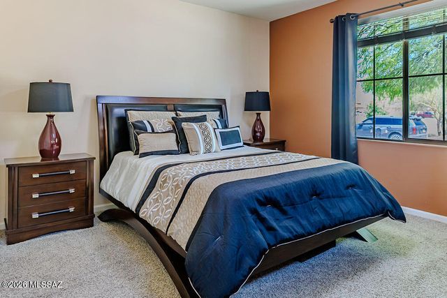 6477 W Wolf Valley Way, Tucson, AZ 85757