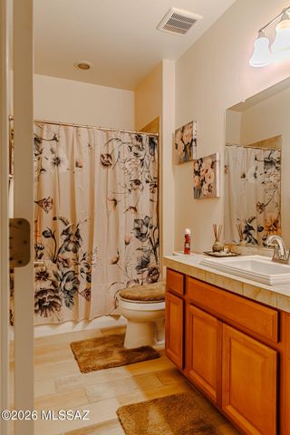 6477 W Wolf Valley Way, Tucson, AZ 85757