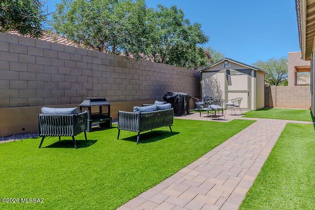 6477 W Wolf Valley Way, Tucson, AZ 85757