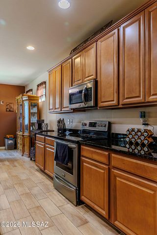 6477 W Wolf Valley Way, Tucson, AZ 85757