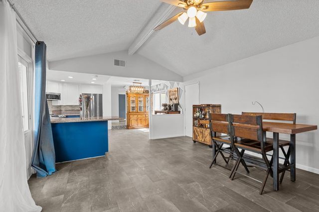 2366 Cheim Blvd, Marysville, CA 95901
