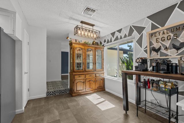 2366 Cheim Blvd, Marysville, CA 95901