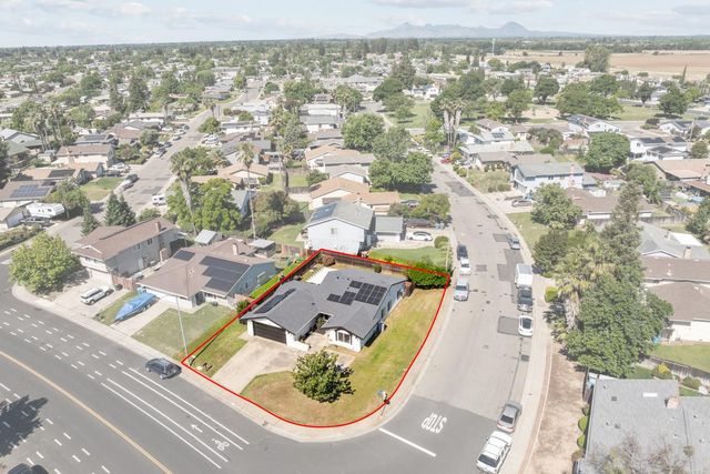2366 Cheim Blvd, Marysville, CA 95901