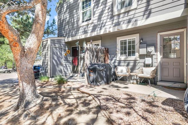 3553 Queen Anne Way, Colorado Springs, CO 80917