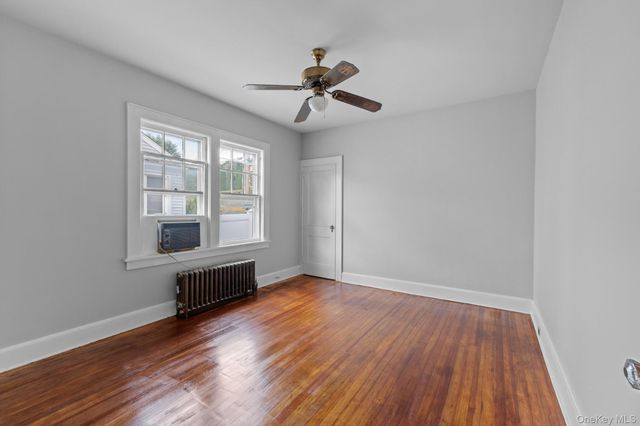 16 Oak Terrace, Suffern, NY 10901