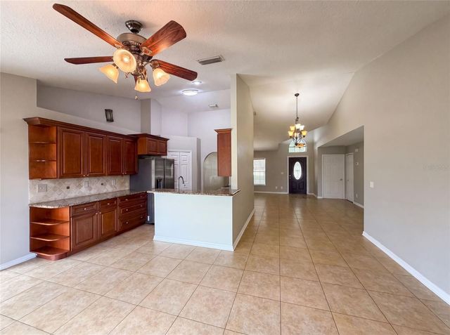 17802 JEFFERSON STREET, Winter Garden, FL 34787