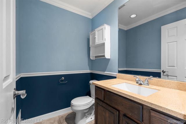 53114 Ridgewood Drive, Chesterfield Township, MI 48051