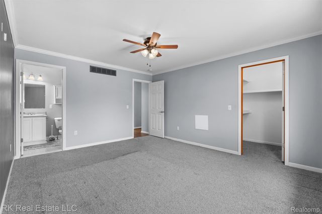 53114 Ridgewood Drive, Chesterfield Township, MI 48051